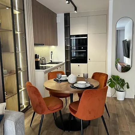 Apartmán Luksusowy Z Klimatyzacja I Garazem Podziemnym W Centrum Miasta